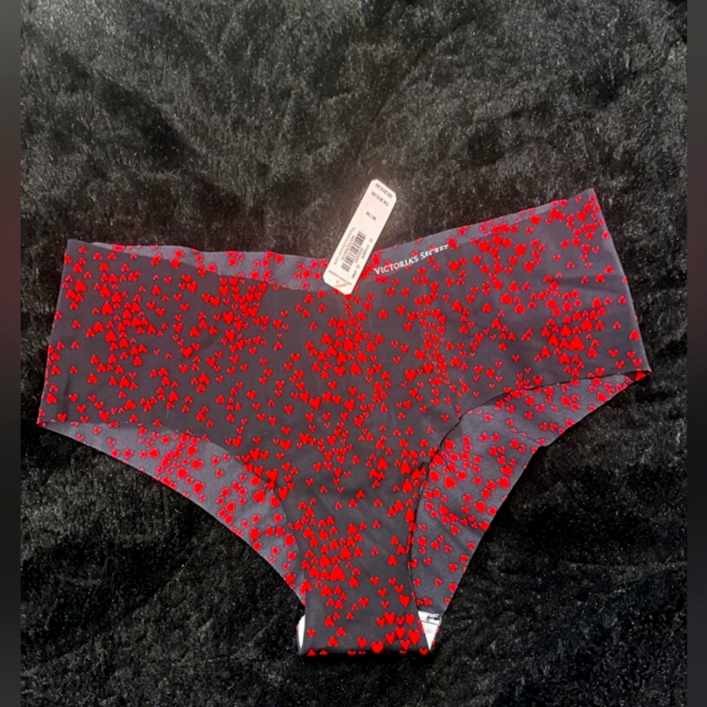 VICTORIA'S SECRET UNDERWEAR